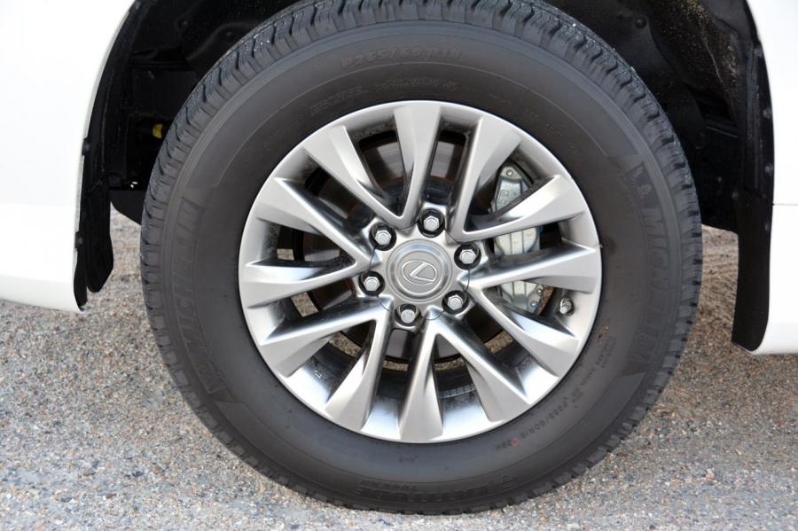  Lexus GX460 2014 года  (фото 9 из 63)